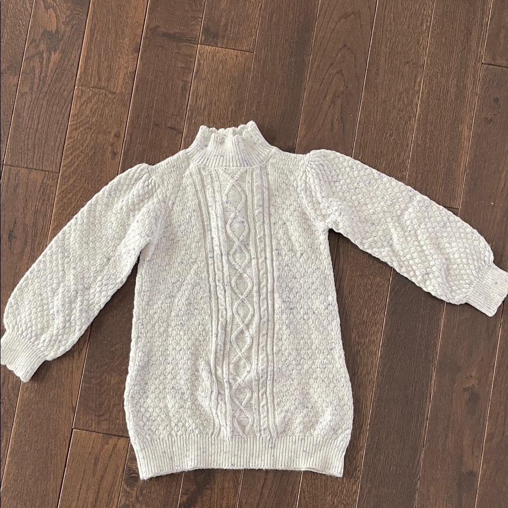 Elegant White Cable Knit Sweater